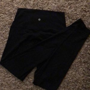 Lululemon Super High-Rise Wunder Under leggings